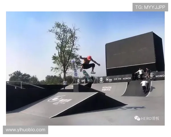 成都滑板队在极限运动联赛中以58分稳居积分榜首位