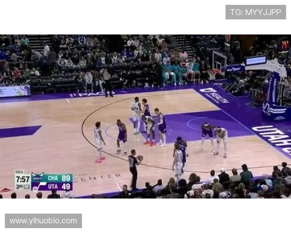 精彩对决NBA直播篮网对阵爵士全场精彩瞬间回顾与分析 精彩对决NBA直播篮网对阵爵士全场精彩瞬间回顾与分析