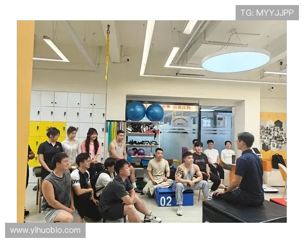 成都飞盘队团队协作引发热议背后的争议与反思